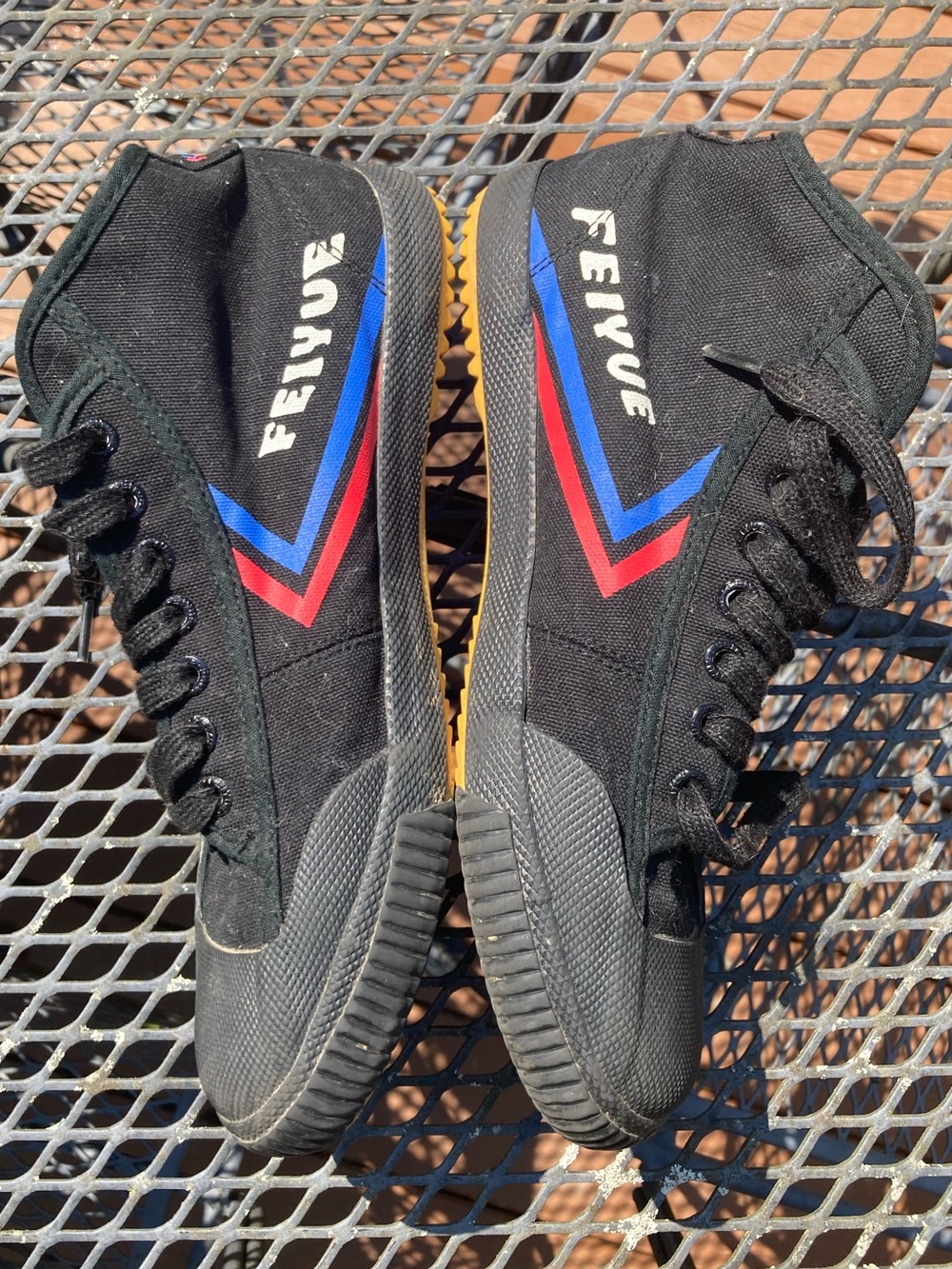 FEIYUE High-Top Sneakers hevron